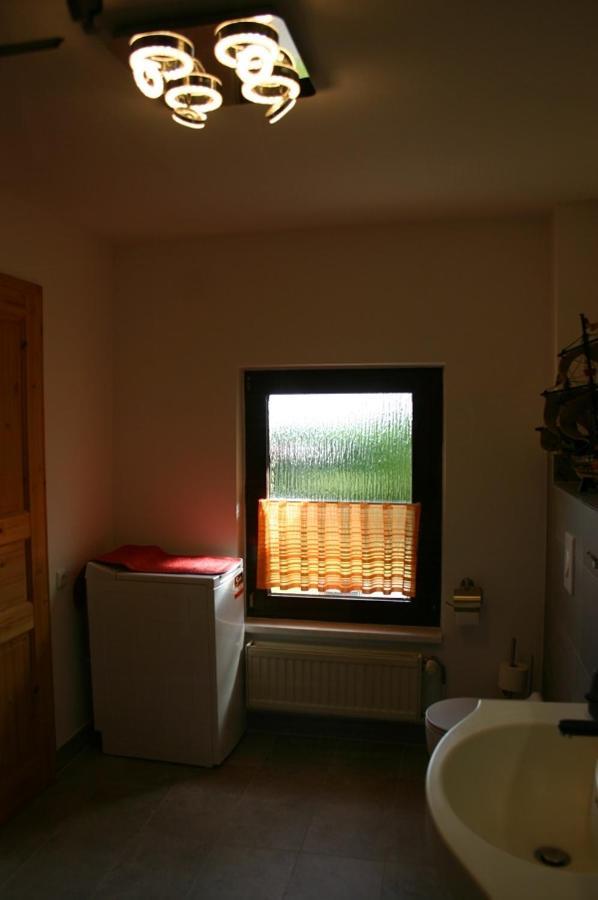 Traudi'S Huesing Apartment Born Exterior photo